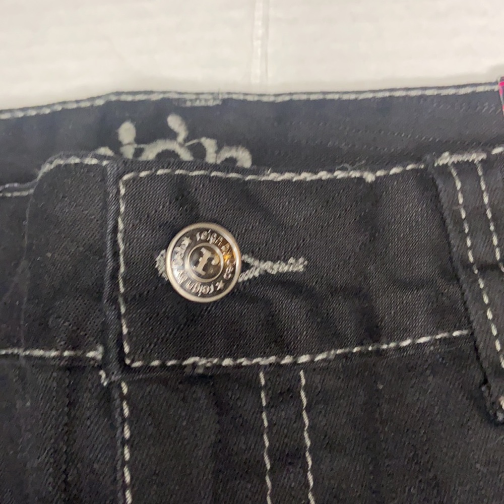 Reign shorts - Picture 2 of 8
